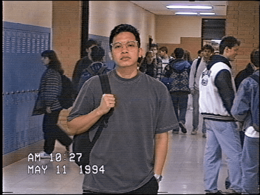 Prompt Video VHS Sekolah Tahun 1994 AI